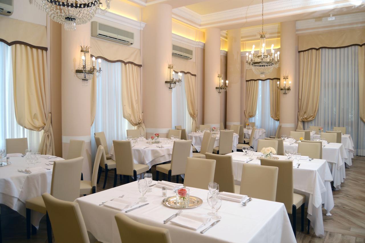 Grand Vittoria Hotel 4*