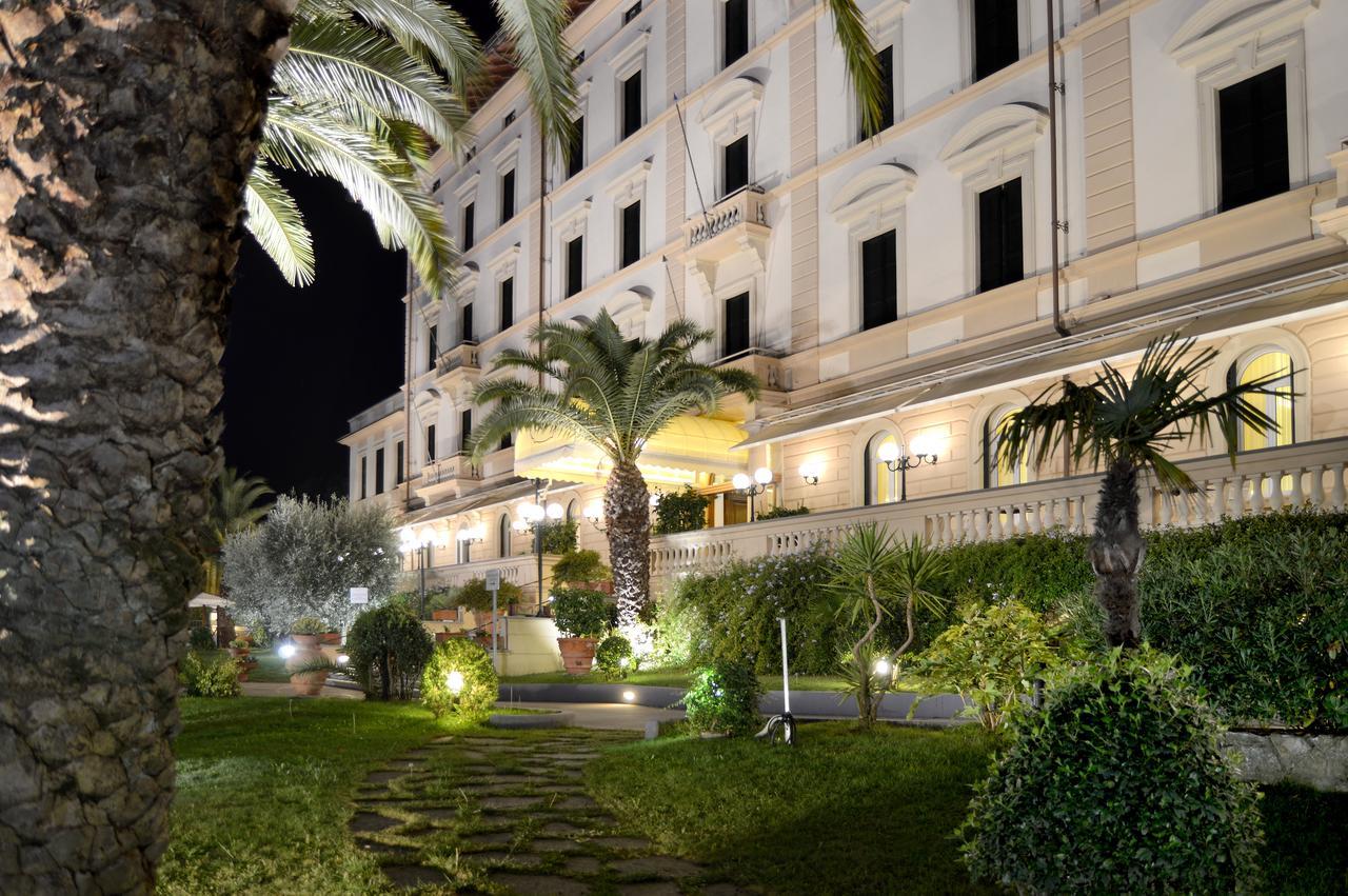 Grand Vittoria Hotel 4*